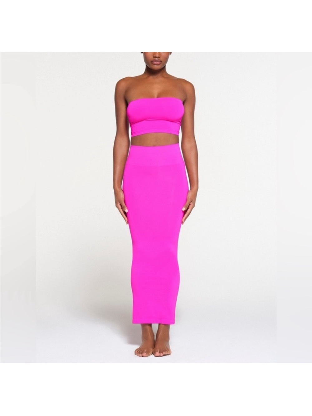 SKIMS Soft Smoothing Seamless Long Tube Skirt- Large